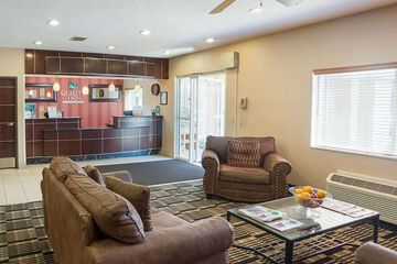 Hotel Interior 13 of 39