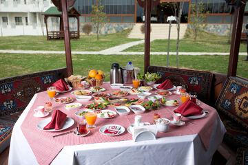 Breakfast area