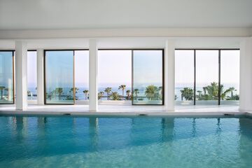 Rooftop pool