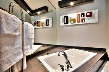 Jetted Tub