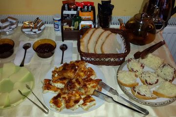 Breakfast buffet