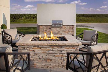 Terrace/Patio 33 of 34