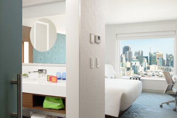 Room 19 of 64