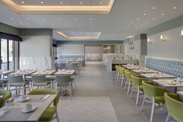 Breakfast area