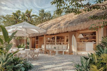 Beach bar