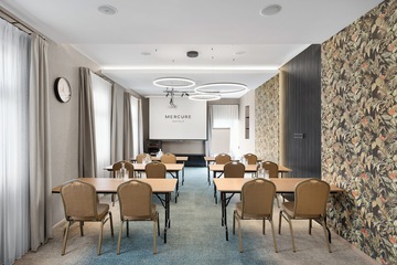 Reception hall