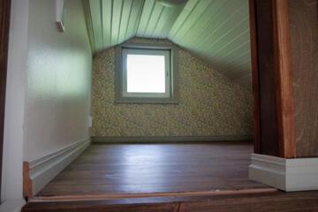 Photo 42
