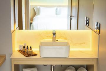 Bathroom amenities