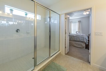 Bathroom shower