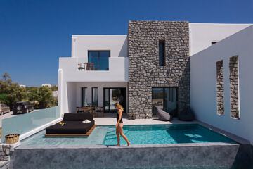 Private pool
