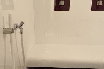 Steam room