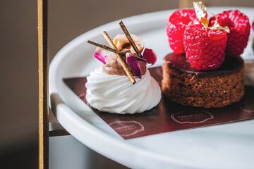 Room service - dining