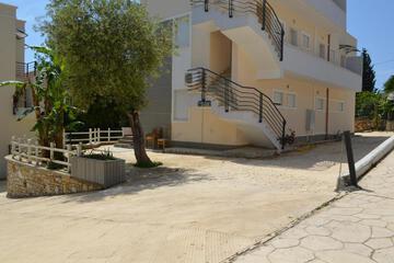 Photo 35