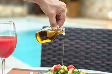 Poolside bar