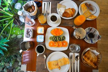 Breakfast meal