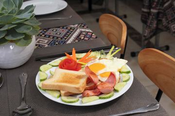 Breakfast meal