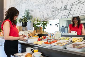 Breakfast area