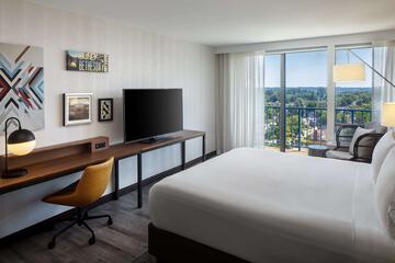 Room 44 of 64