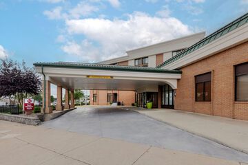 Hotel 7 of 52
