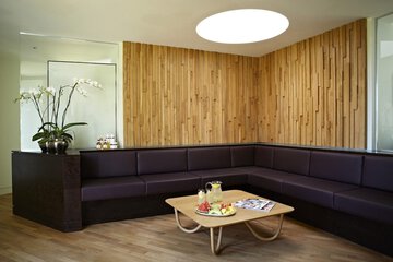 Spa reception