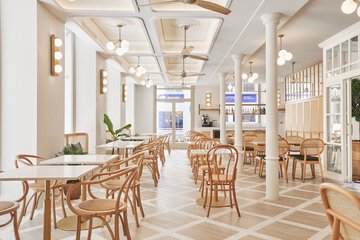 Breakfast area
