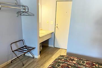 Photo 28