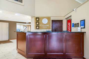 Front desk with friendly staff