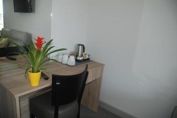Photo 42