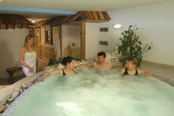 Jetted tub