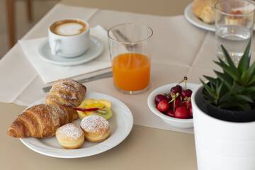 Breakfast buffet