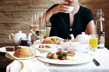 Breakfast meal