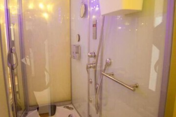 Steam room
