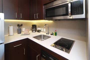 Private kitchenette