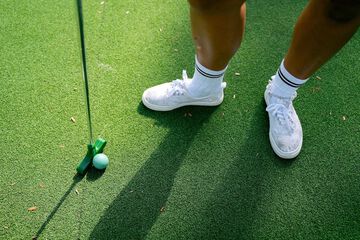 Mini-golf