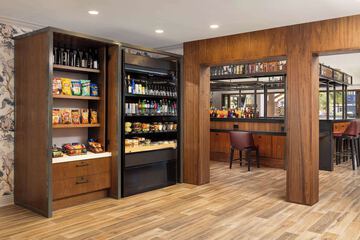 Snack bar