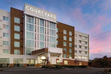 Courtyard by Marriott Knoxville West / Bearden
