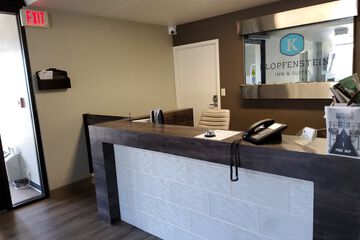 Concierge desk