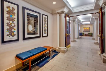 Check-in/check-out kiosk