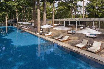 Infinity pool