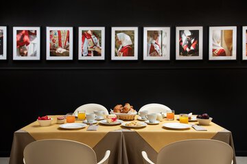 Breakfast area