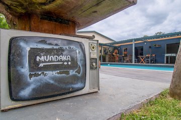 Poolside bar
