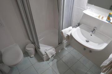 Photo 47
