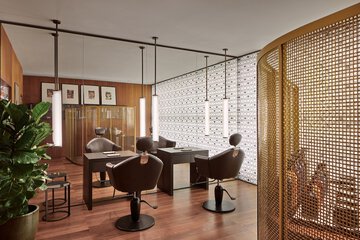 Hair salon