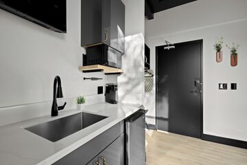 Private kitchenette