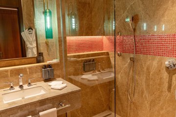 Bathroom shower