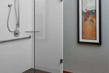 Bathroom shower