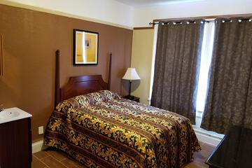 Room 36 of 43