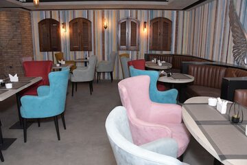 Coffee shop