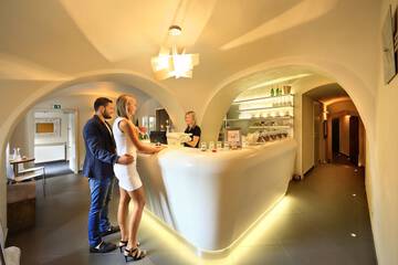 Spa reception