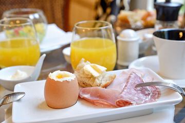 Breakfast meal